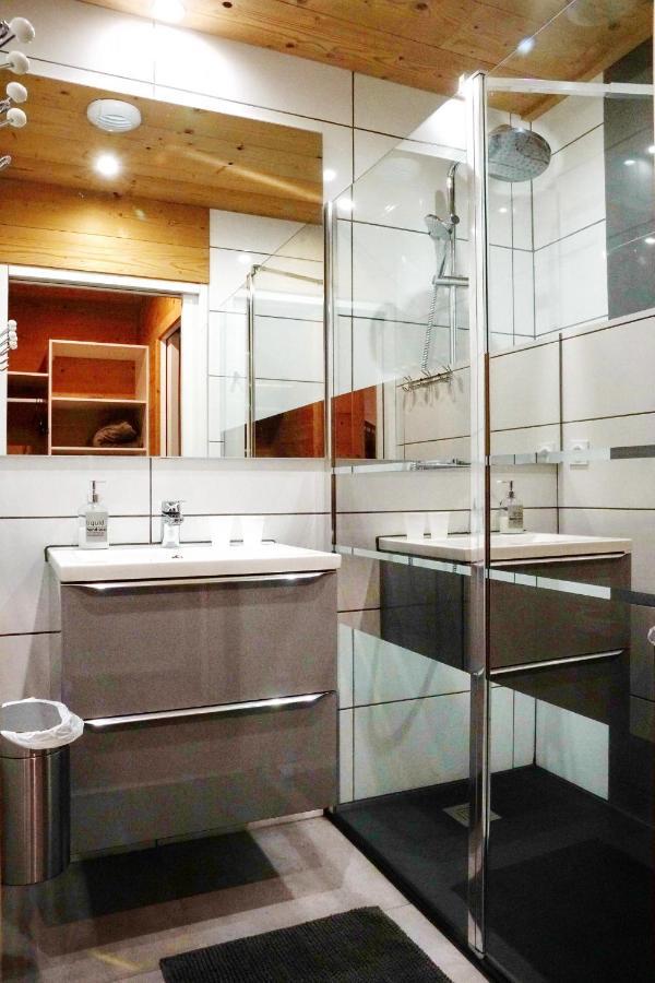 Chalet Hotel La Tuviere Bike Inn Сен-Жан-дьо-Мориен Екстериор снимка